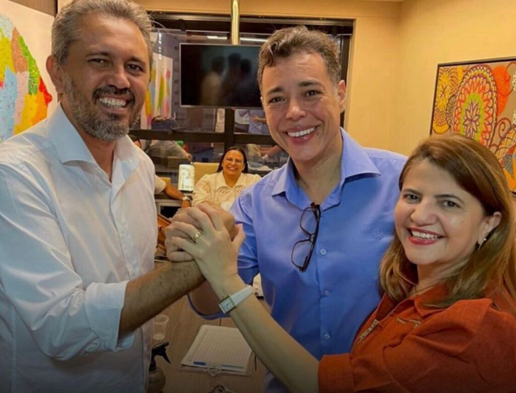 Ana Paula Araújo assume secretaria de assuntos federais do Governo Elmano