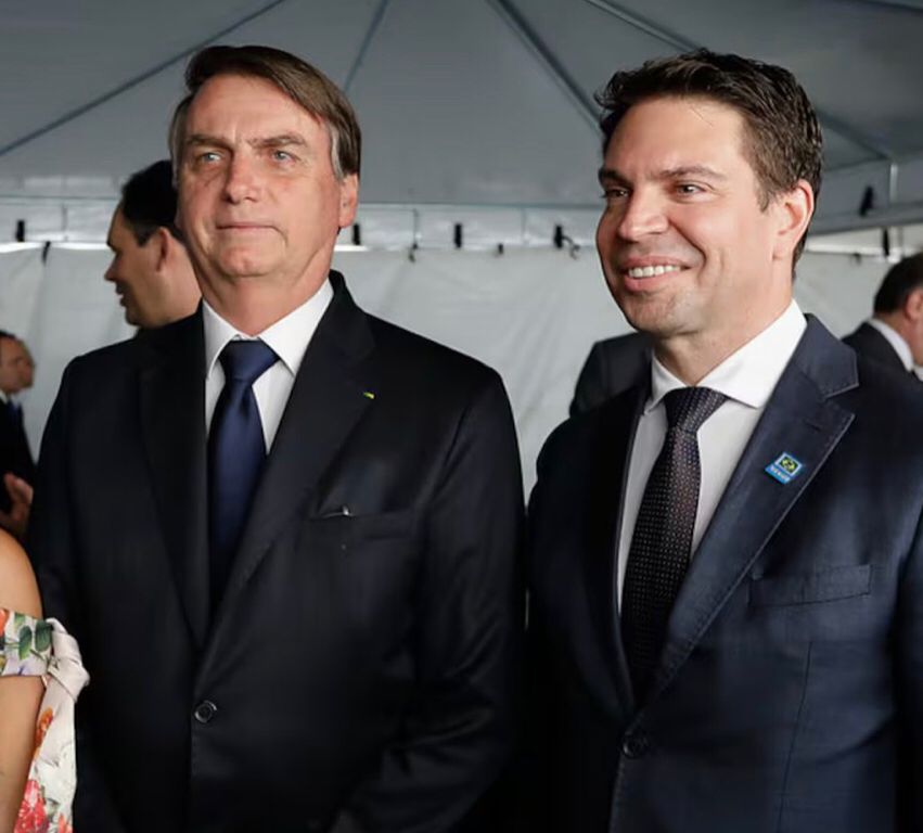 Polícia Federal conduz investigação sobre a chamada “Abin Paralela”.