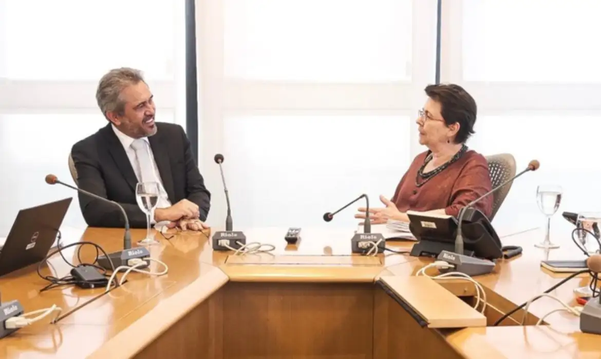 Ceará assina com BNDES acordo para melhorar acesso a água.