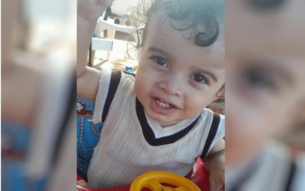 Família do pequeno Miguel que morreu afogado na piscina de casa após pai ser preso por engano vai receber uma indenização de R$ 500 mil do Governo de Goiás