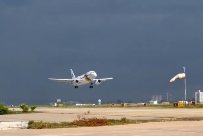 Avião com presidente Lula a bordo arremete durante pouso em São Paulo