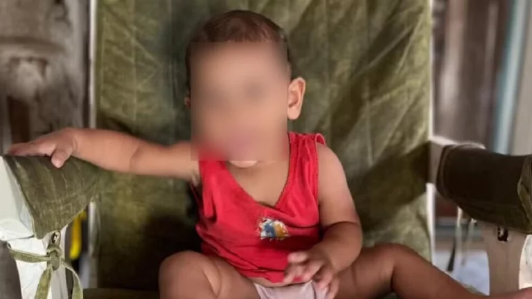 Bebê de 8 meses morre depois de comer açaí com granola em Natal, a suspeita é de envenenamento