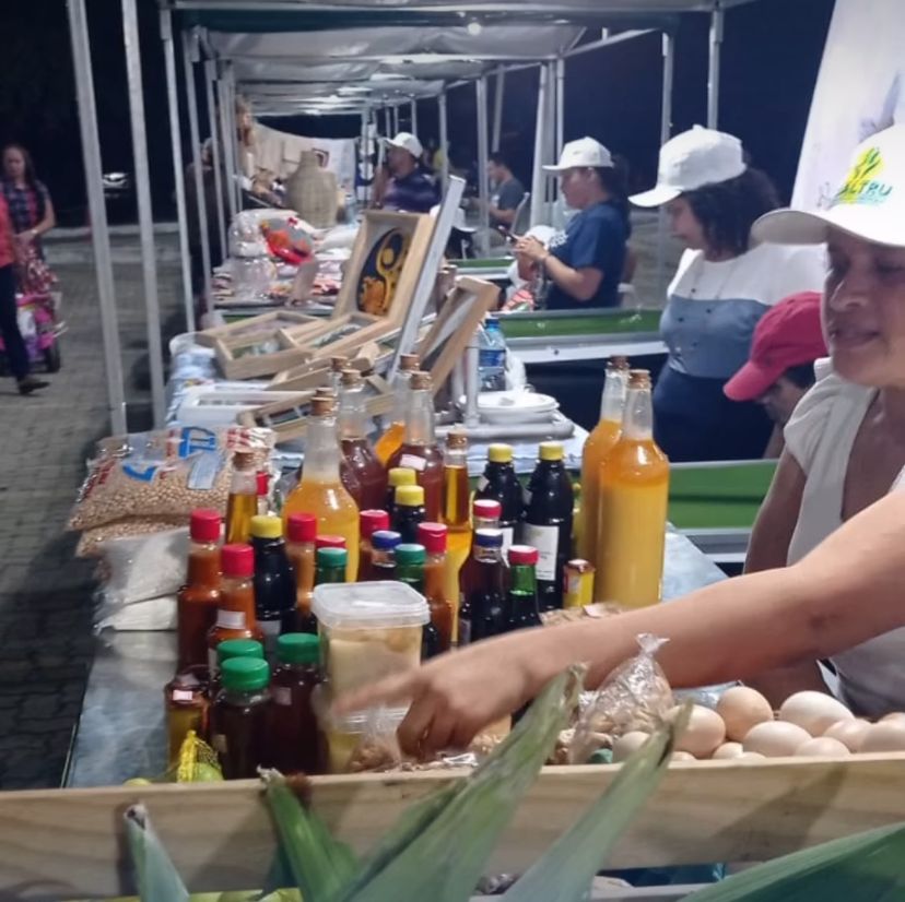 Redenção sedia 1ª edição da feira sabores da colheita com foco na agricultura familiar