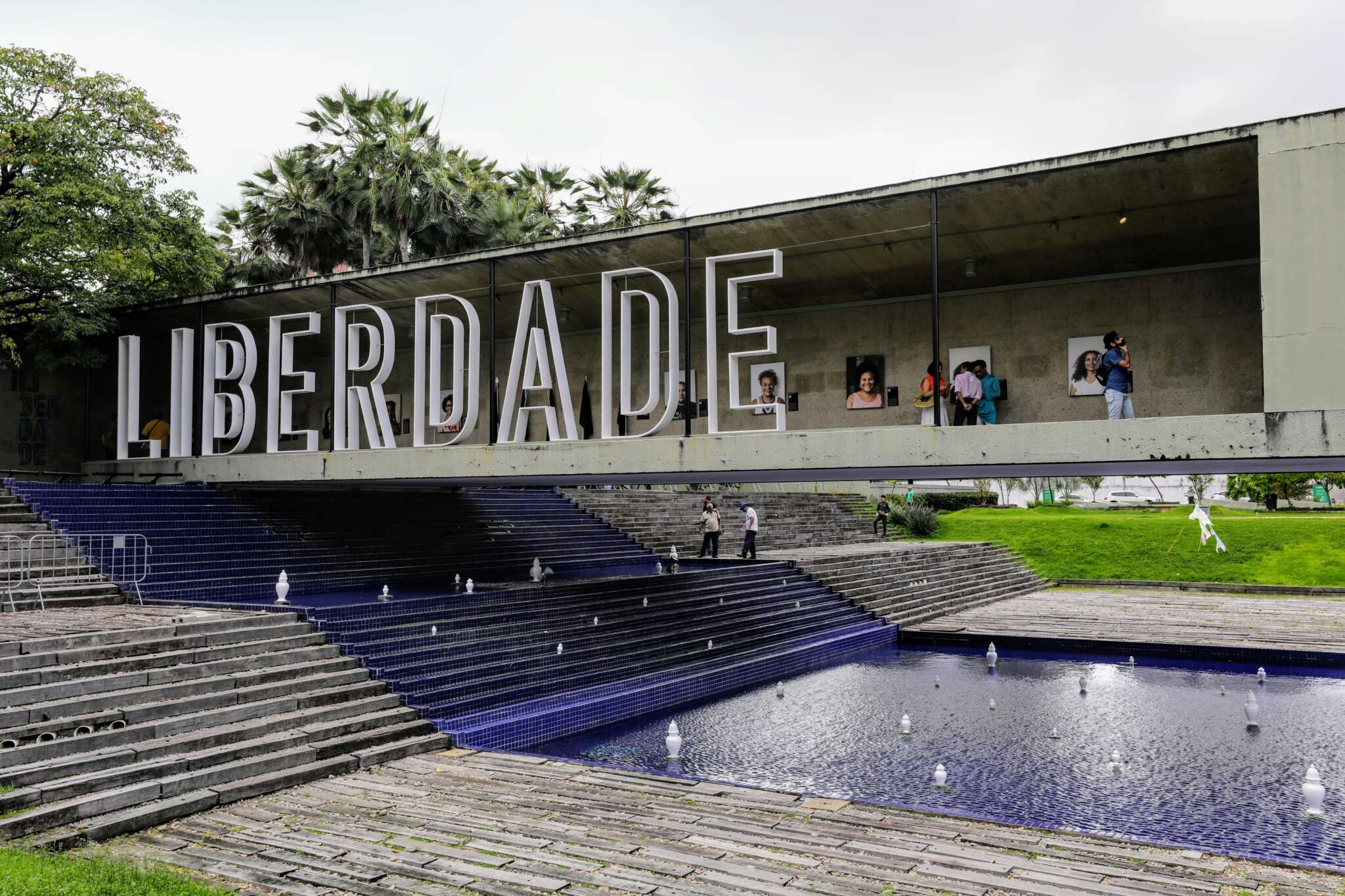 Governo do Ceará reafirma luta por democracia, igualdade e direitos humanos ao inaugurar Galeria da Liberdade