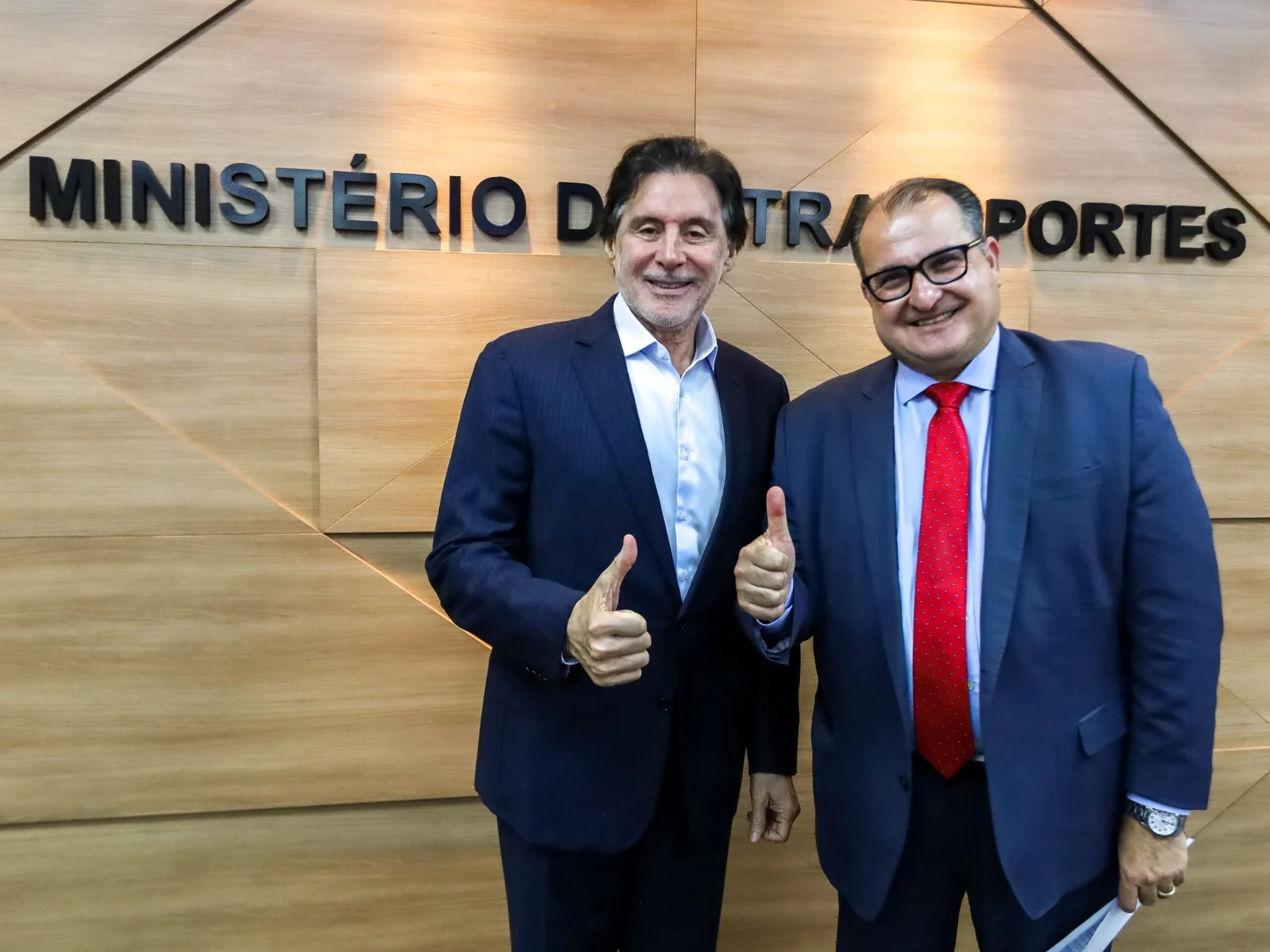 Eunício Oliveira garante R$ 120 milhões para recuperação de rodovias federais no Ceará