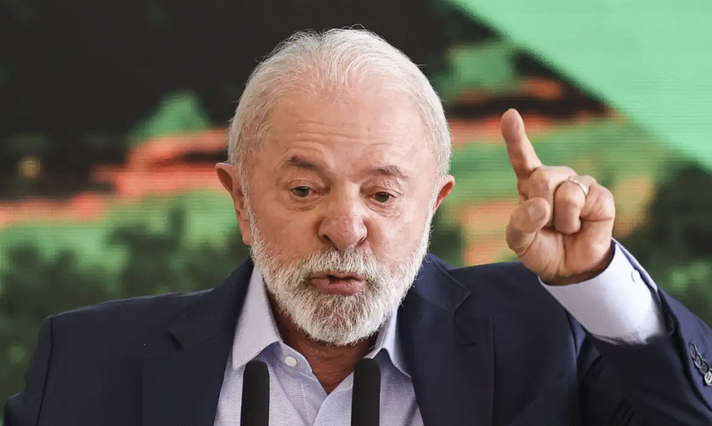 Lula responde a Trump e diz que Brasil adotará lei da reciprocidade em caso de aumento de tarifas