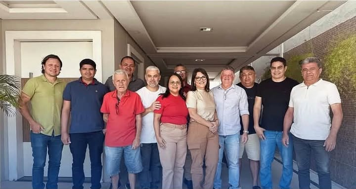 Prefeita Selma Benevides se reúne com vereadores da base e fortalece união entre Executivo e Legislativo