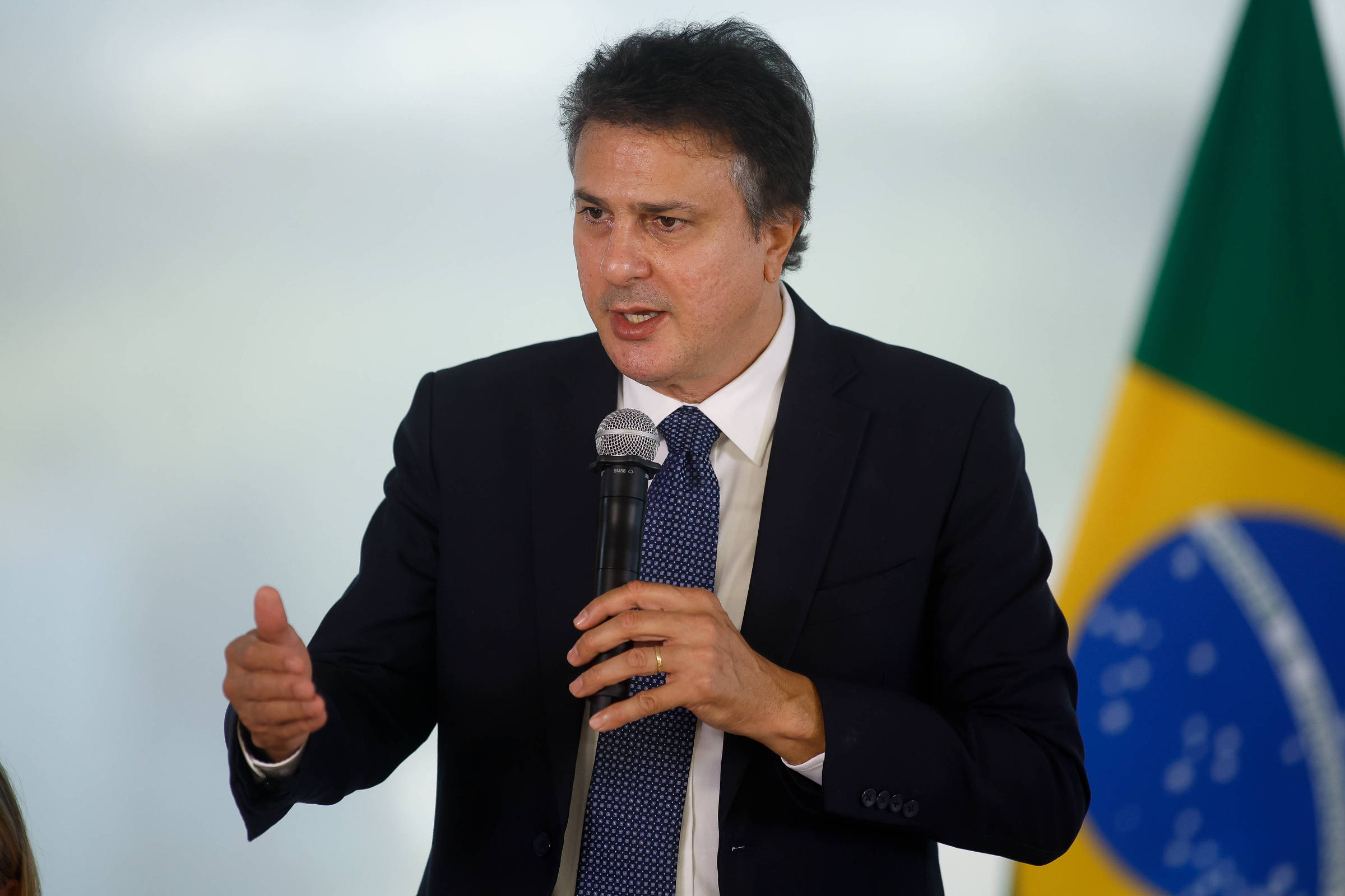 Governo amplia teto do Fies e beneficia estudantes de Medicina