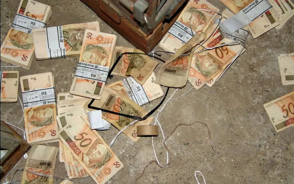 Um dos maiores crimes do Brasil completa 20 anos R$ 164 milhões foram levados