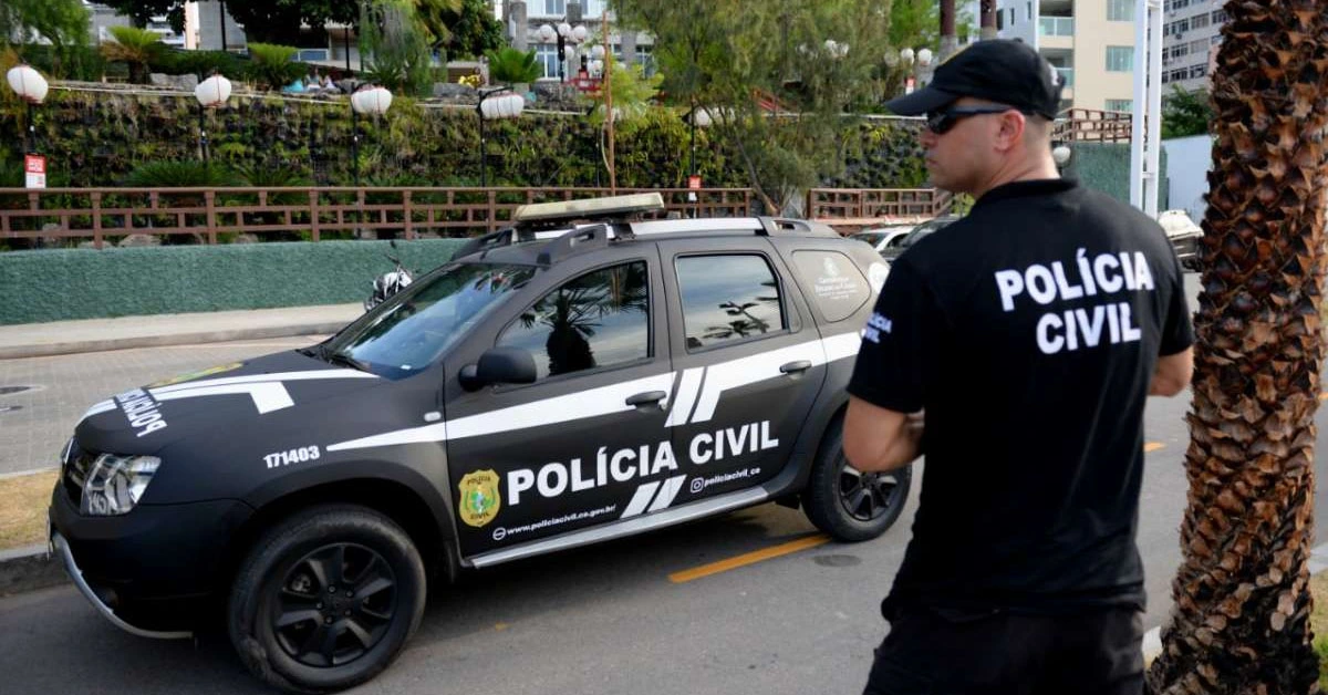 Dois homens são presos suspeitos de sequestrar médico e exigir compras de R$ 5 mil em Fortaleza