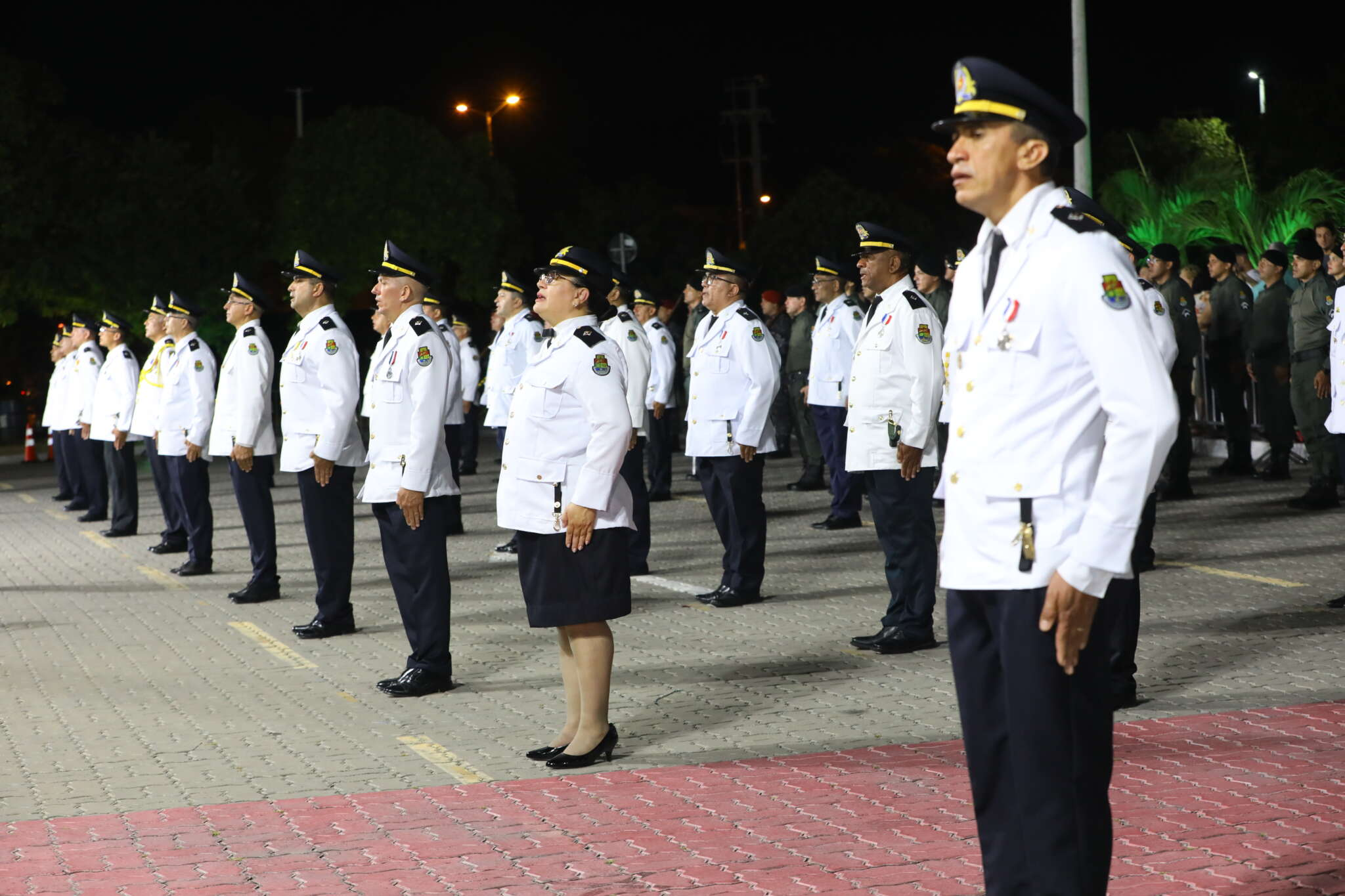 Polícia Militar ganha 60 oficiais após promoção comandada pelo governador Elmano de Freitas