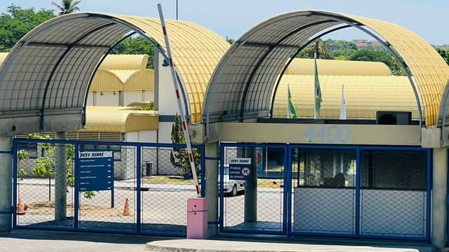 Aluno de 19 anos é preso por tentativa de estupro contra professora em escola no Crato