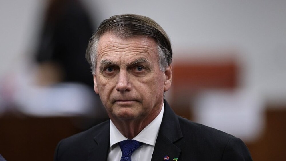 O Ex-Presidente Jair Bolsonaro é preso na manhã deste sábado 22 de Novembro
