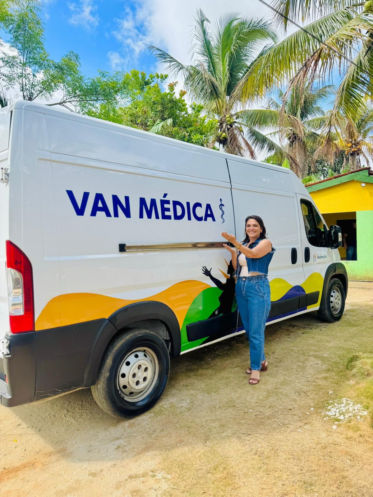 Van médica inicia atendimentos e amplia cobertura de saúde na região serrana de Redenção